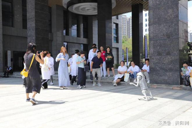 科創(chuàng)高新 · 2024秋季 看！貴陽(yáng)高新區(qū)企業(yè)亮出科技“絕活兒”(圖3)