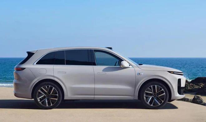 重磅！理想全系車型將亮相2024山東國際車展理想L6、MEGA等明星新車都會來……(圖5)