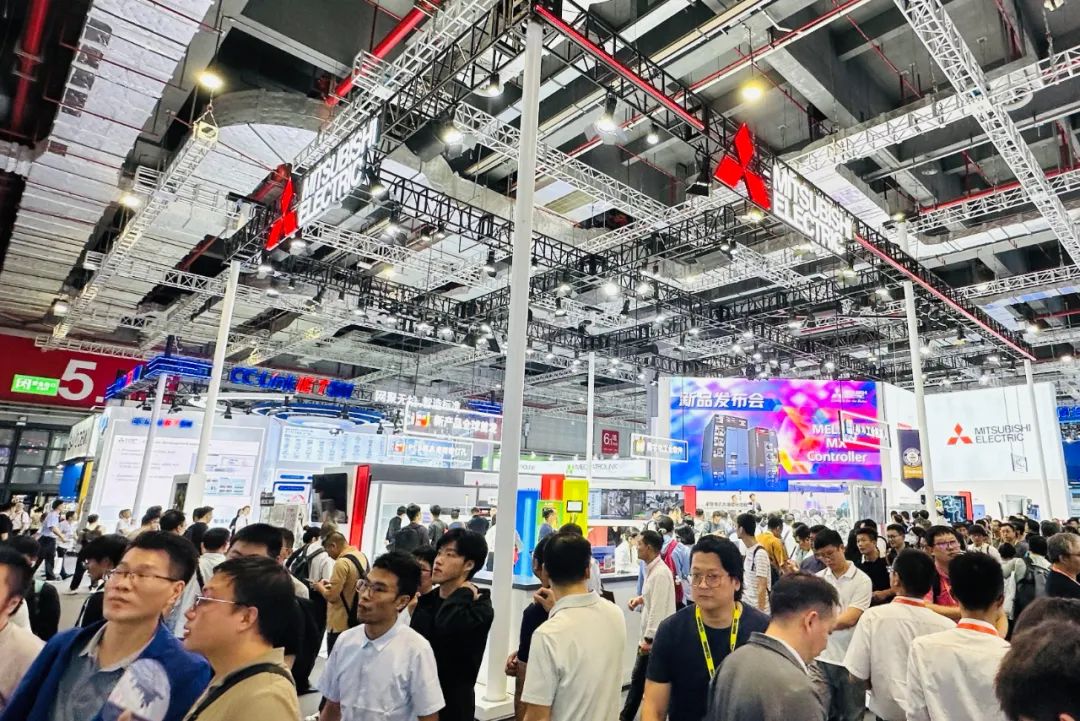 數(shù)智之旅探訪2024 IAS自動化展的前沿智慧(圖2)