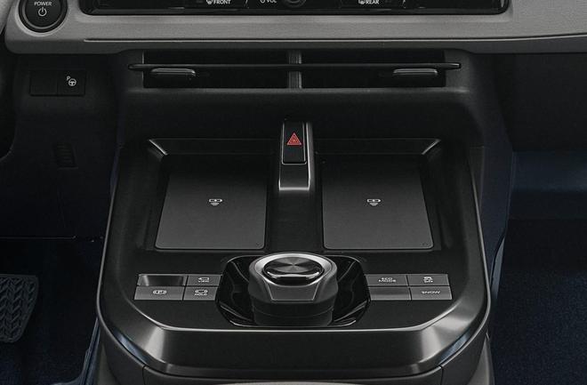 2026款豐田C-HR自研緊湊型純電SUV5秒破百帶換擋撥片(圖11)