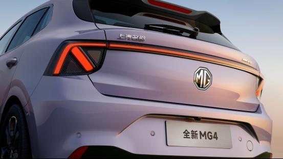 雙車(chē)升級(jí)火力全開(kāi)MG52026款置換驚喜價(jià)599萬(wàn)元起Cyberster2026款3198萬(wàn)起(圖6)